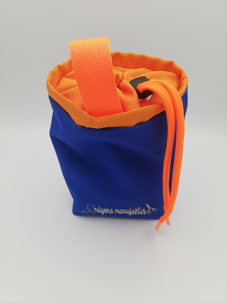 Futterbeutel "Will Seat For Snacks" blau/orange – Bild 3
