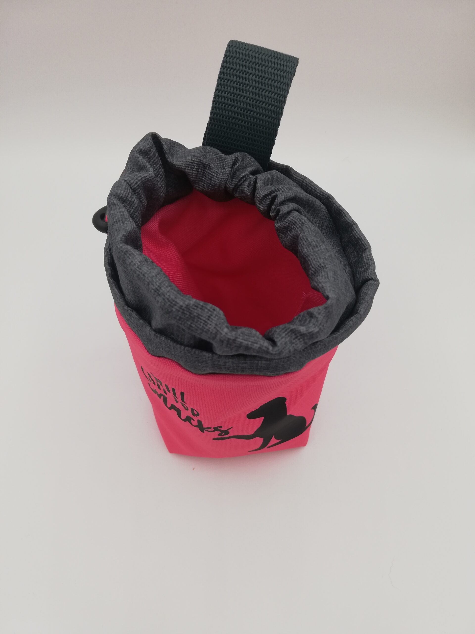 Futterbeutel "Will Seat For Snacks" pink/grau – Bild 3